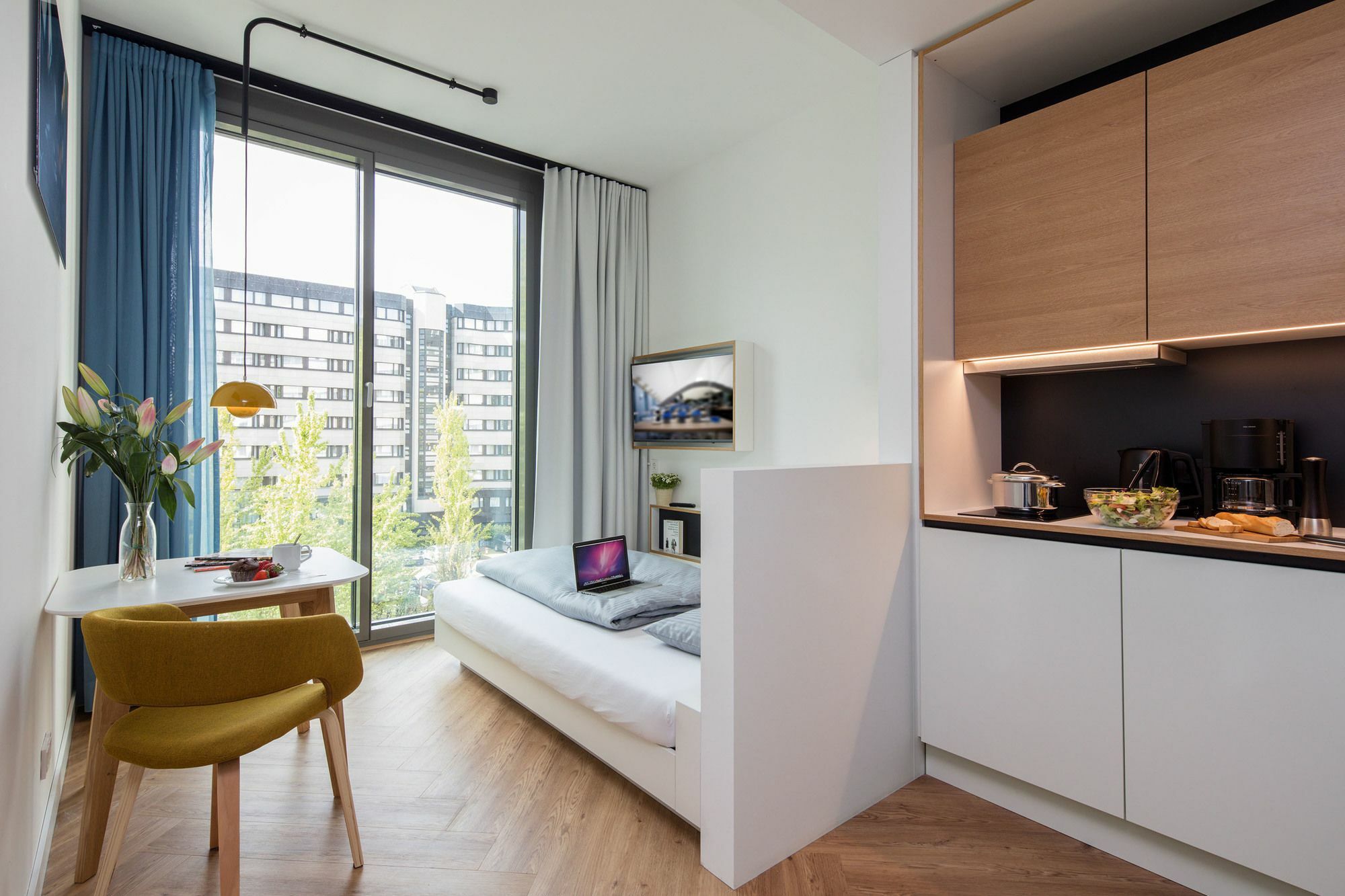 Smartments West Aparthotel 3*